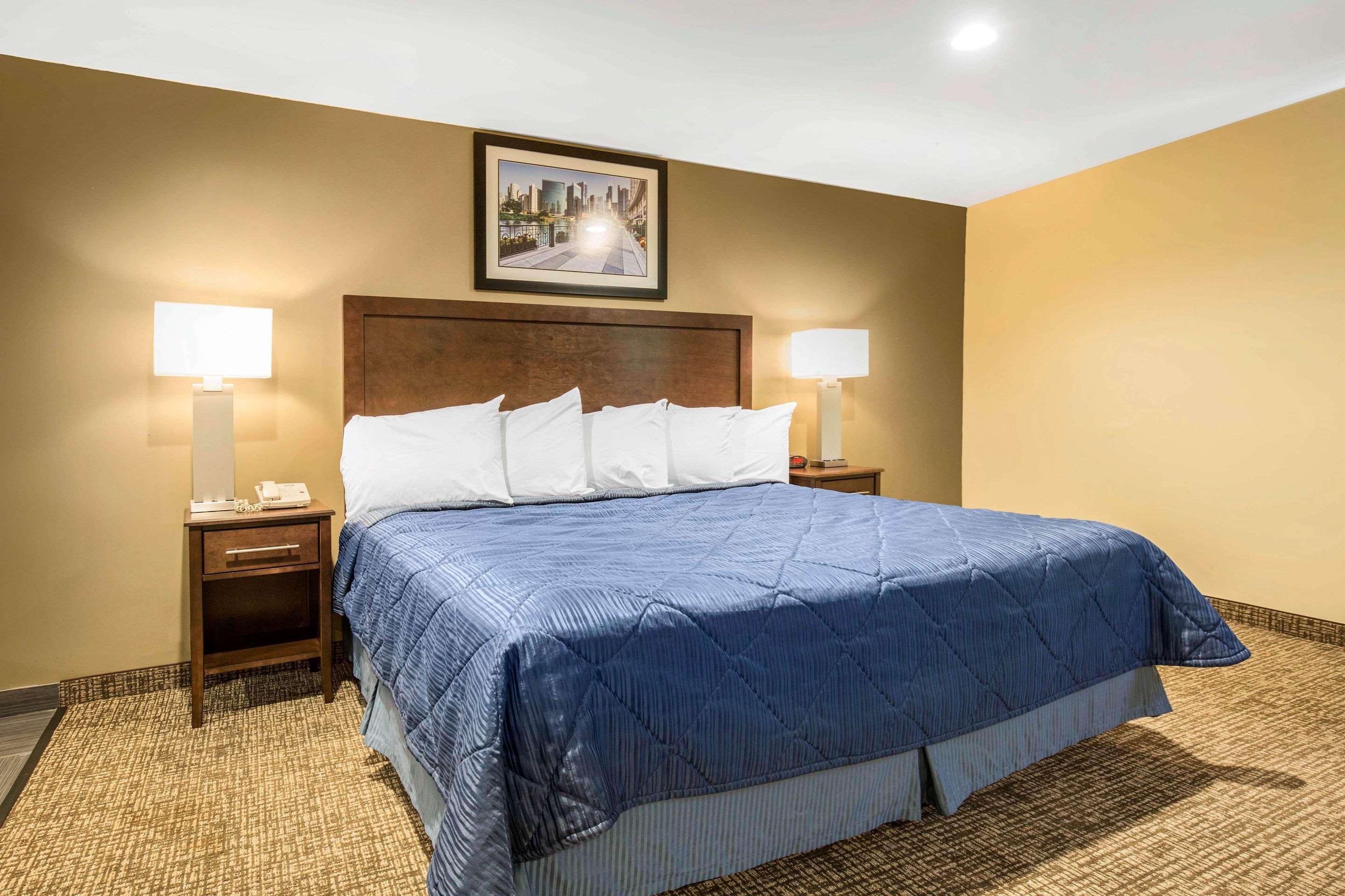 Inn Rodeway - La Grange 2*