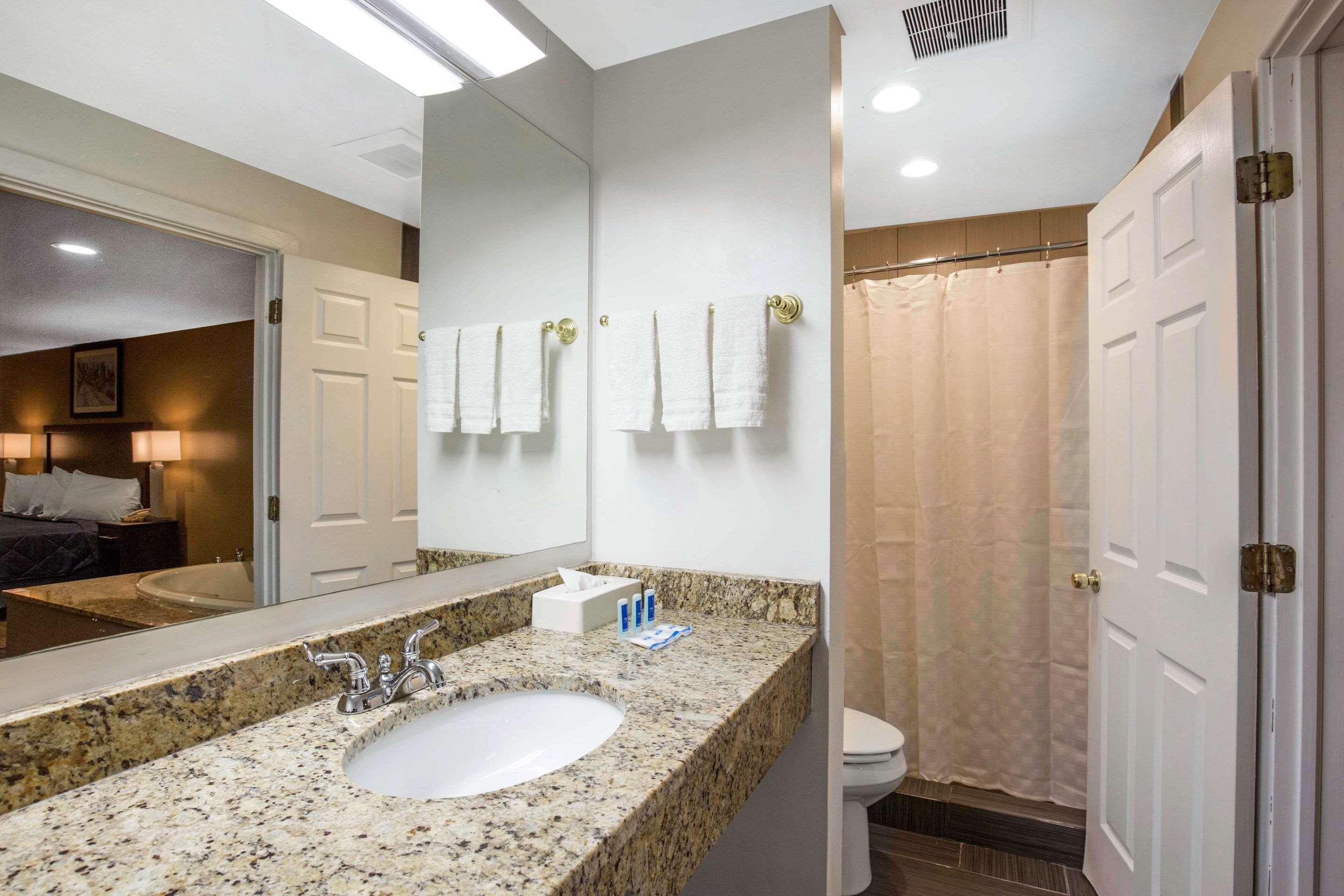Inn Rodeway - La Grange