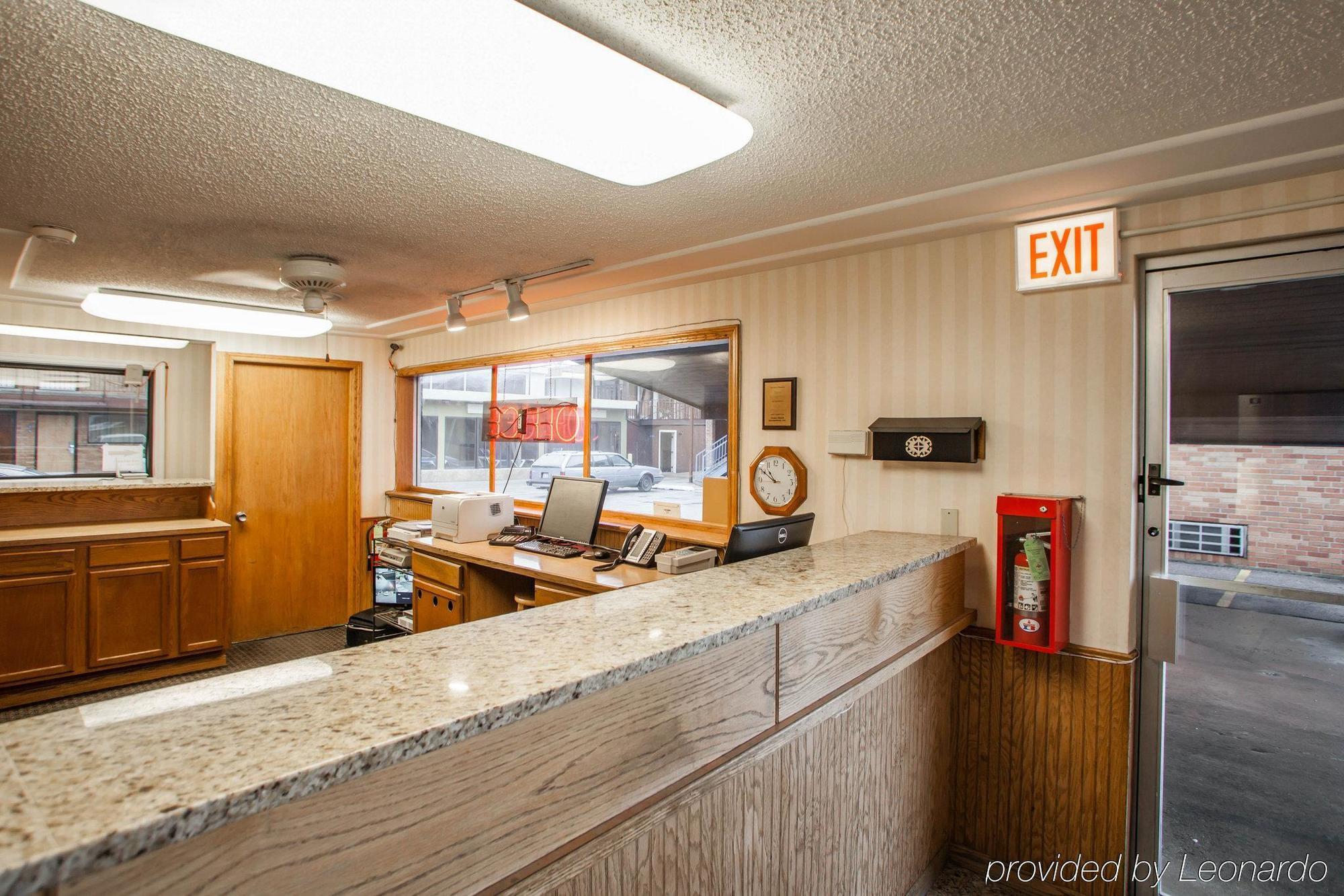 Rodeway - La Grange Inn 2*